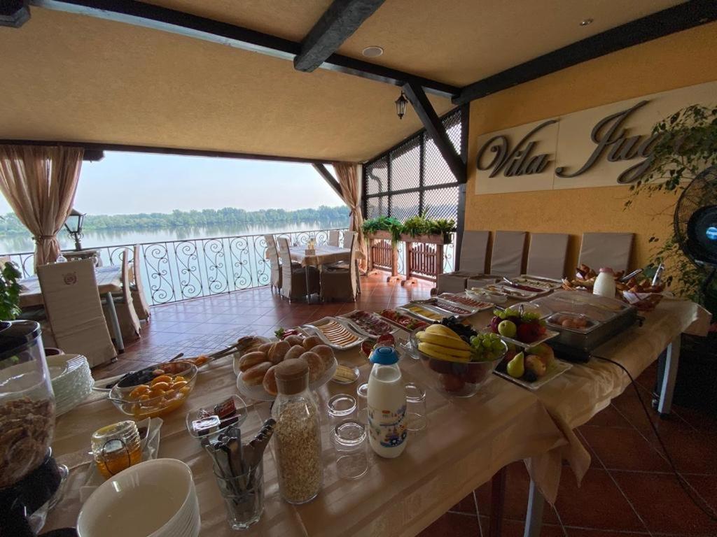 Vila Jugovo S سميديريفو المظهر الخارجي الصورة